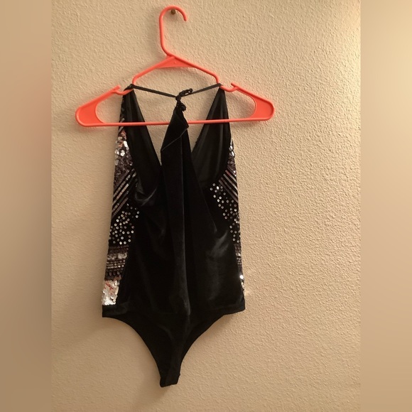 Bodysuit Gorgeous Sequins and Black Velvet - Picture 5 of 6